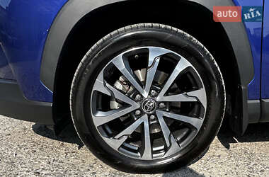 Внедорожник / Кроссовер Toyota Corolla Cross 2023 в 