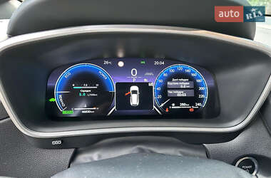 Внедорожник / Кроссовер Toyota Corolla Cross 2023 в 