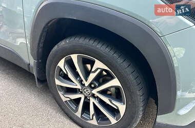Внедорожник / Кроссовер Toyota Corolla Cross 2023 в 