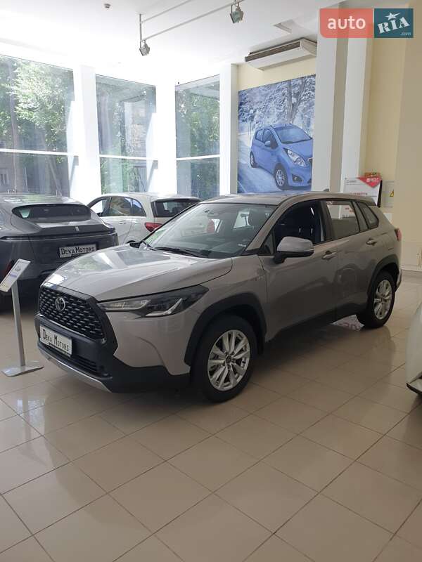 Внедорожник / Кроссовер Toyota Corolla Cross 2024 в Днепре