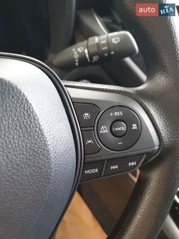 Внедорожник / Кроссовер Toyota Corolla Cross 2024 в Днепре