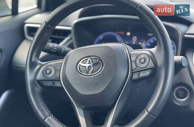 Внедорожник / Кроссовер Toyota Corolla Cross 2023 в 