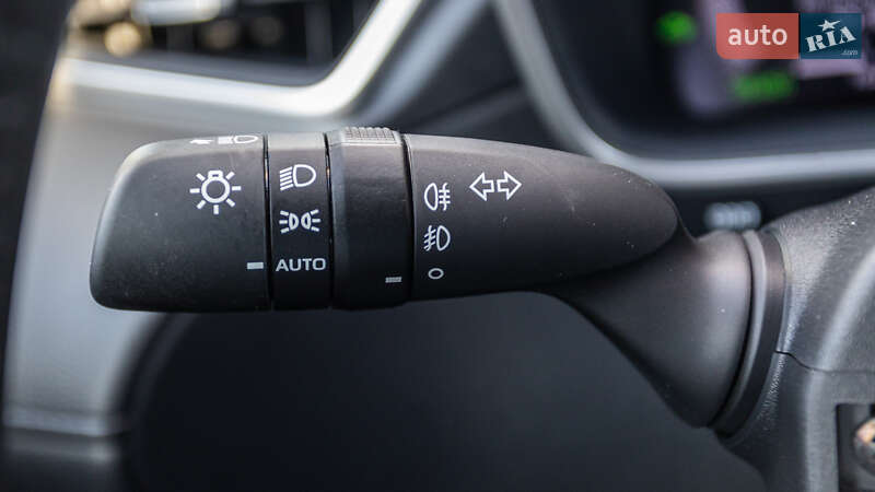Внедорожник / Кроссовер Toyota Corolla Cross 2024 в Днепре