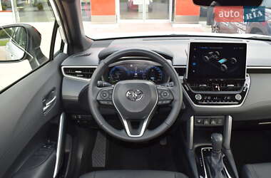 Внедорожник / Кроссовер Toyota Corolla Cross 2024 в 