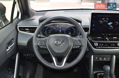 Внедорожник / Кроссовер Toyota Corolla Cross 2024 в 