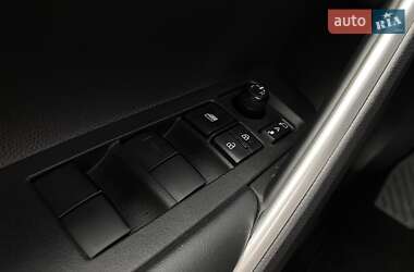 Внедорожник / Кроссовер Toyota Corolla Cross 2024 в 