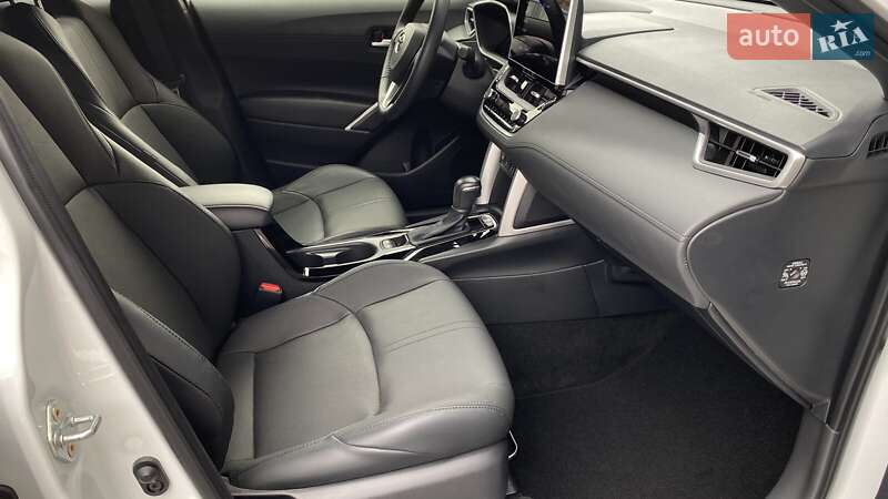 Позашляховик / Кросовер Toyota Corolla Cross 2024 в Одесі