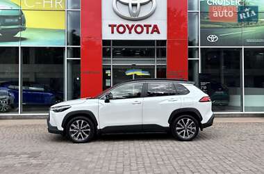 Внедорожник / Кроссовер Toyota Corolla Cross 2024 в 