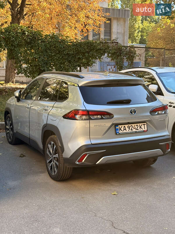 Внедорожник / Кроссовер Toyota Corolla Cross 2023 в Киеве