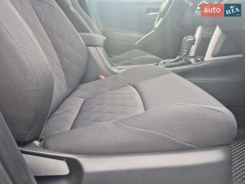 Внедорожник / Кроссовер Toyota Corolla Cross 2023 в Житомире
