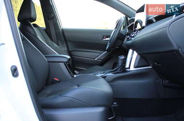 Внедорожник / Кроссовер Toyota Corolla Cross 2024 в 