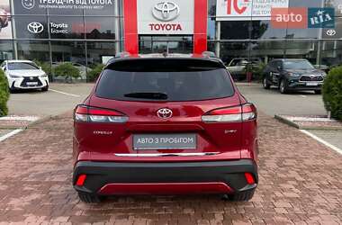 Позашляховик / Кросовер Toyota Corolla Cross 2024 в 