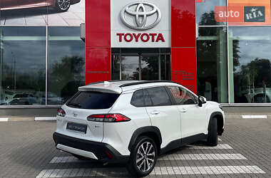 Позашляховик / Кросовер Toyota Corolla Cross 2024 в 