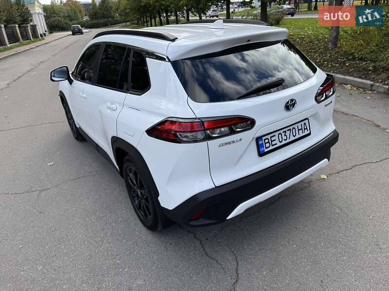 Позашляховик / Кросовер Toyota Corolla Cross 2022 в Умані фото 8 Позашляховик / Кросовер Toyota Corolla Cross 2022 в Умані