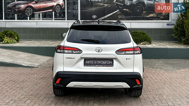 Внедорожник / Кроссовер Toyota Corolla Cross 2024 в Черновцах фото 6 Внедорожник / Кроссовер Toyota Corolla Cross 2024 в Черновцах