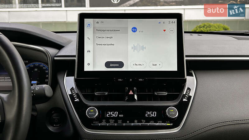 Внедорожник / Кроссовер Toyota Corolla Cross 2024 в Черновцах фото 19 Внедорожник / Кроссовер Toyota Corolla Cross 2024 в Черновцах