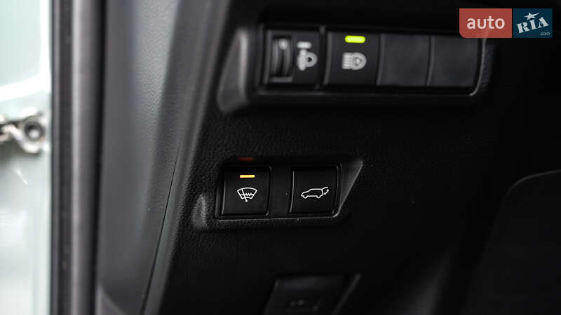 Позашляховик / Кросовер Toyota Corolla Cross 2024 в Львові