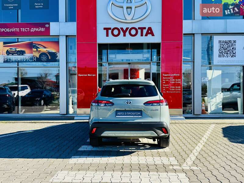 Позашляховик / Кросовер Toyota Corolla Cross 2023 в Тернополі