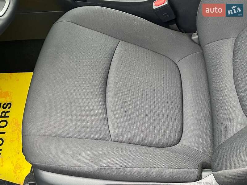 Внедорожник / Кроссовер Toyota Corolla Cross 2022 в Киеве