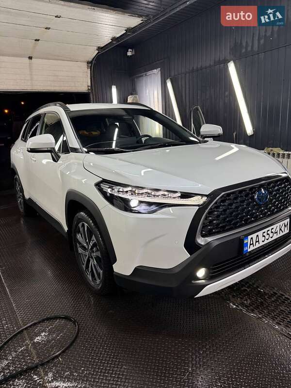 Позашляховик / Кросовер Toyota Corolla Cross 2023 в Києві