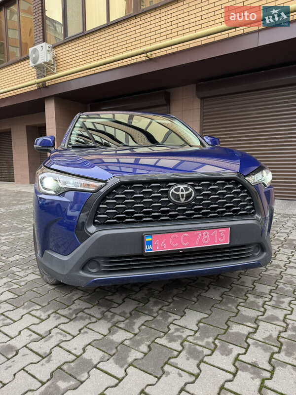 Позашляховик / Кросовер Toyota Corolla Cross 2023 в Хмельницькому фото 7 Позашляховик / Кросовер Toyota Corolla Cross 2023 в Хмельницькому