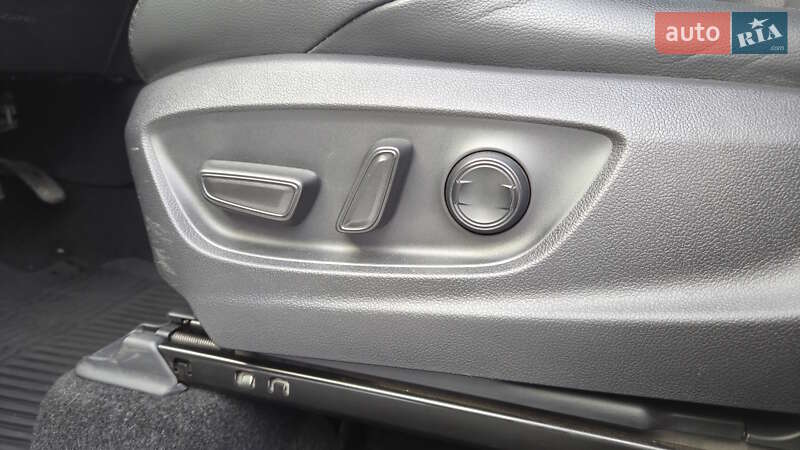 Позашляховик / Кросовер Toyota Corolla Cross 2024 в Кропивницькому фото 14 Позашляховик / Кросовер Toyota Corolla Cross 2024 в Кропивницькому