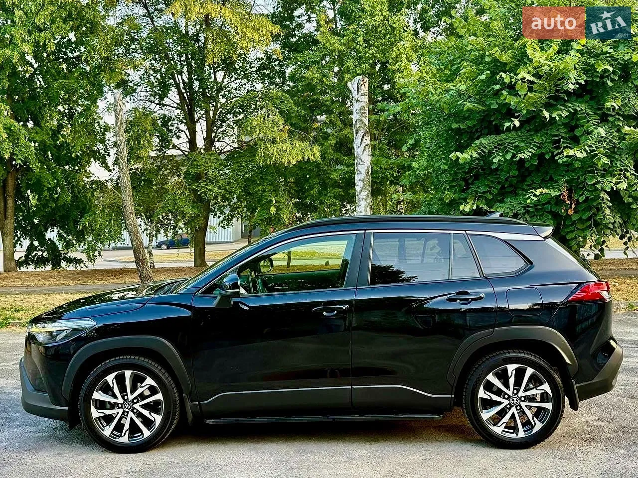 2022 Toyota Corolla Cross - мініатюра 8