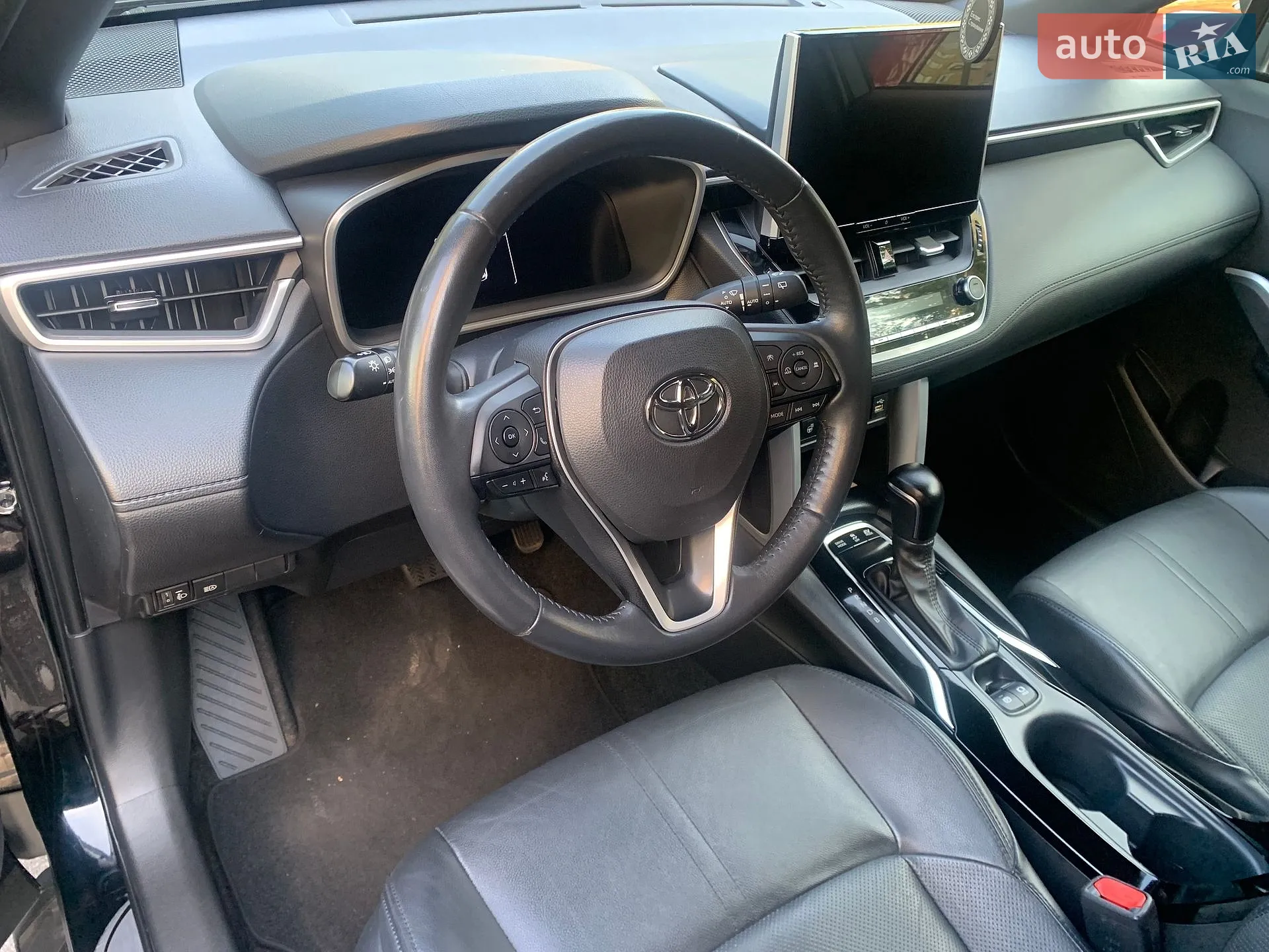 2022 Toyota Corolla Cross - мініатюра 41