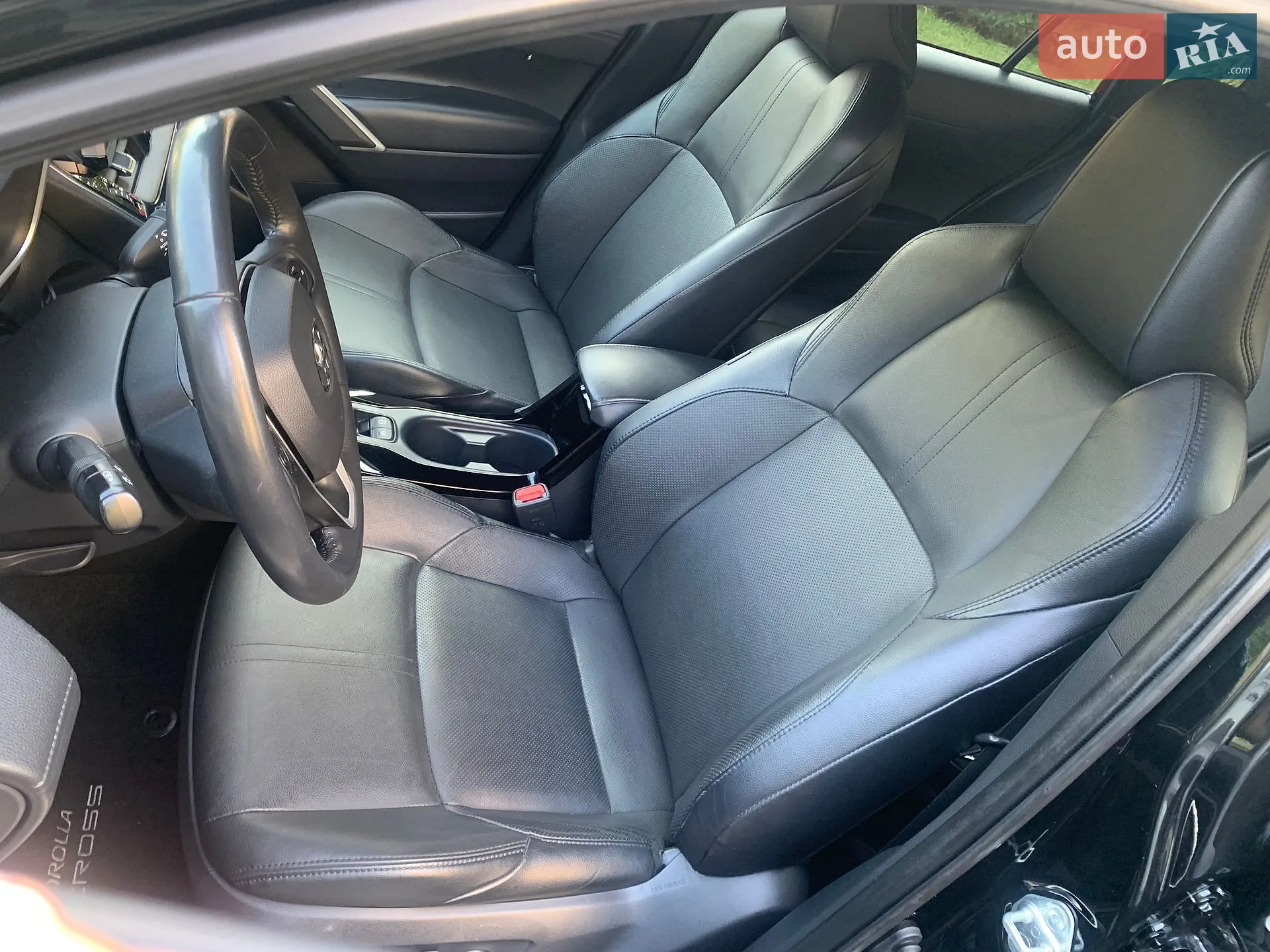 2022 Toyota Corolla Cross - мініатюра 47