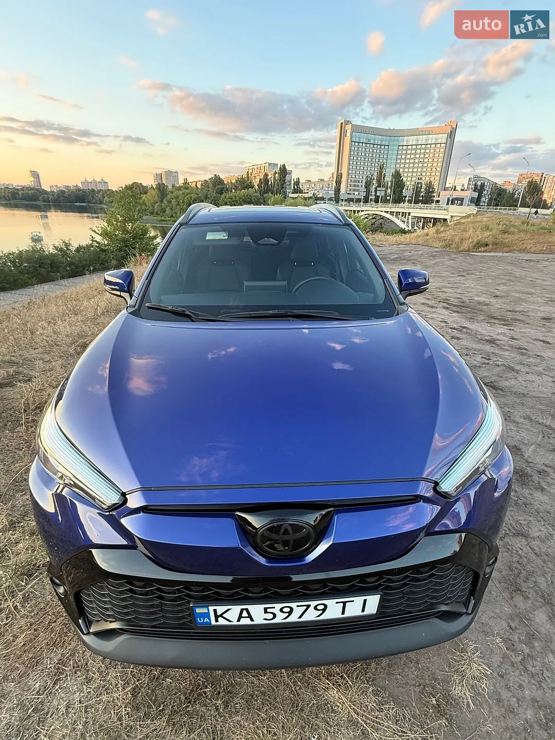 2023 Toyota Corolla Cross - мініатюра 8