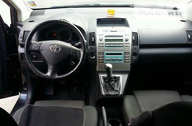 Универсал Toyota Corolla Verso 2009 в Виннице