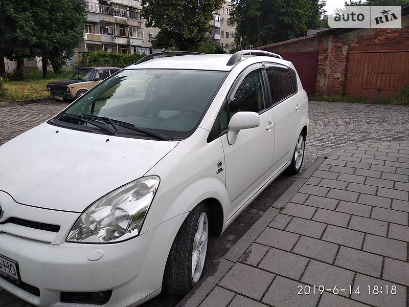 Минивэн Toyota Corolla Verso 2006 в Львове