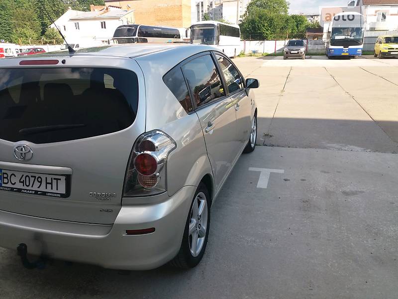 Універсал Toyota Corolla Verso 2006 в Львові