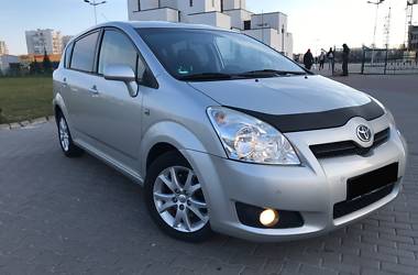 Універсал Toyota Corolla Verso 2008 в 