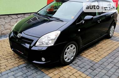 Минивэн Toyota Corolla Verso 2007 в 