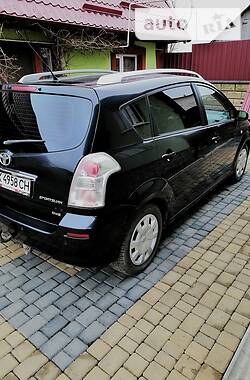Минивэн Toyota Corolla Verso 2007 в 