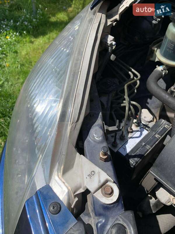 Мінівен Toyota Corolla Verso 2003 в Львові