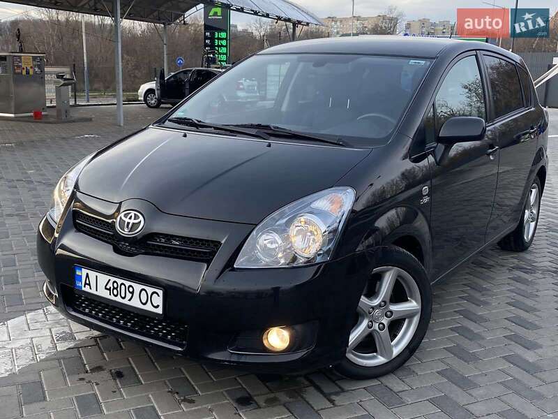 Минивэн Toyota Corolla Verso 2008 в Зенькове