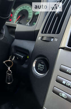Минивэн Toyota Corolla Verso 2006 в 