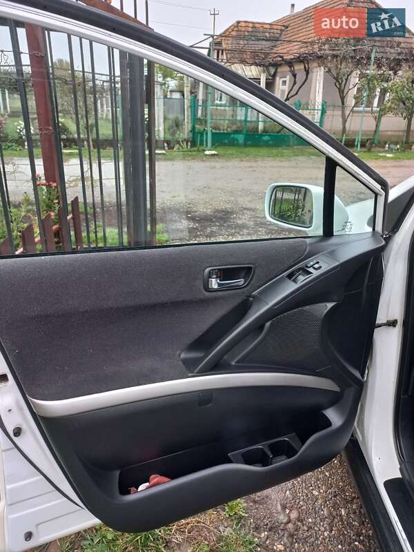 Минивэн Toyota Corolla Verso 2008 в Виноградове