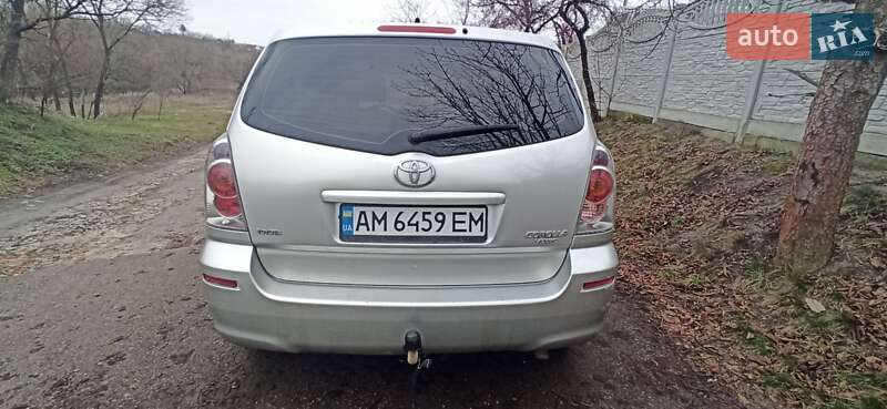 Минивэн Toyota Corolla Verso 2006 в Житомире