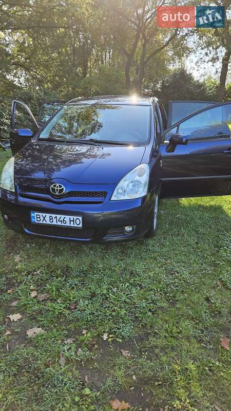 Мінівен Toyota Corolla Verso 2004 в Хмельницькому фото 5 Мінівен Toyota Corolla Verso 2004 в Хмельницькому