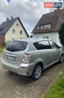 Минивэн Toyota Corolla Verso 2008 в Сарнах