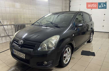 Мінівен Toyota Corolla Verso 2008 в 