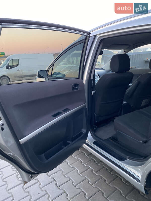 Мінівен Toyota Corolla Verso 2005 в Кам'янець-Подільському