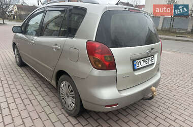 Мінівен Toyota Corolla Verso 2002 в 
