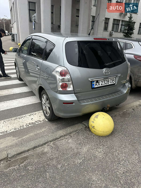 Минивэн Toyota Corolla Verso 2009 в Харькове