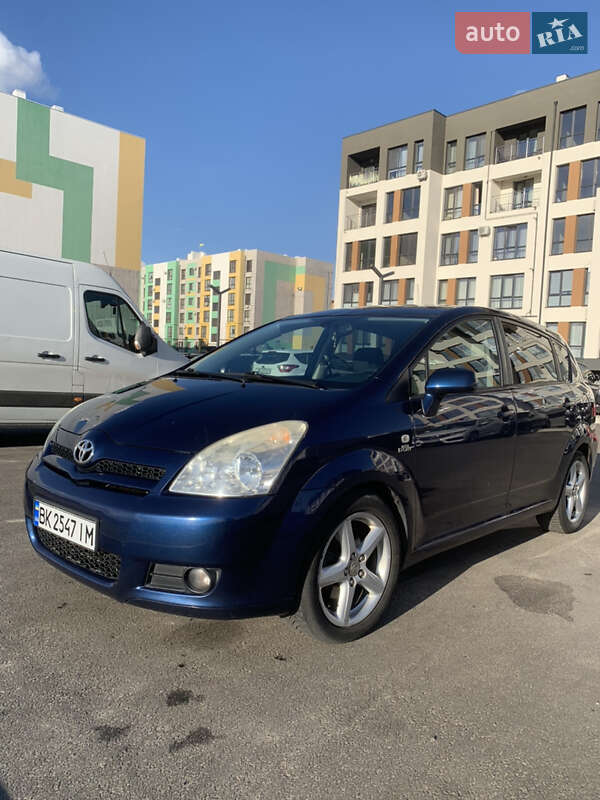 Toyota Corolla Verso 2006