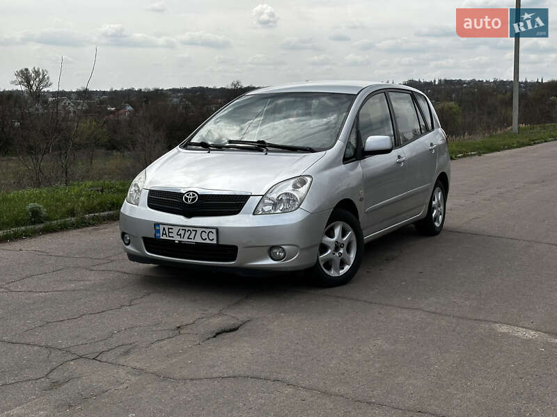 Минивэн Toyota Corolla Verso 2003 в Верхнеднепровске