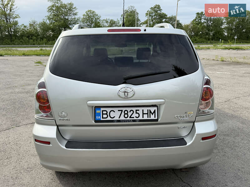 Мінівен Toyota Corolla Verso 2007 в Радивиліві фото 21 Мінівен Toyota Corolla Verso 2007 в Радивиліві